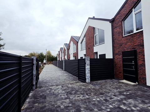 будинок за адресою Чарівна, 3