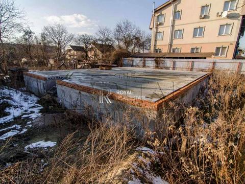 участок по адресу Мрии ул. (Академика Туполева)