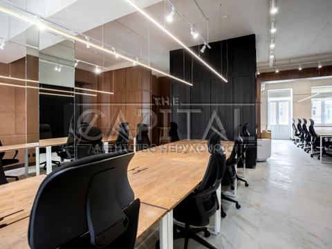 комерційна за адресою Київ, Еспланадна вул., 32-В