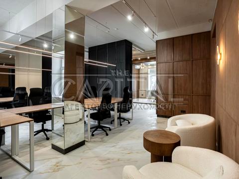 комерційна за адресою Київ, Еспланадна вул., 32-В