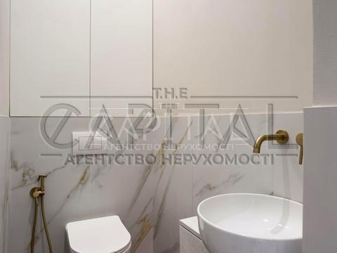 комерційна за адресою Київ, Еспланадна вул., 32-В