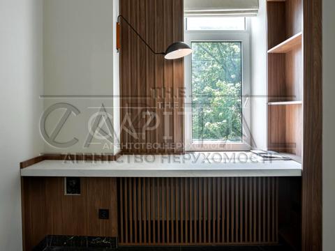 комерційна за адресою Київ, Еспланадна вул., 32-В