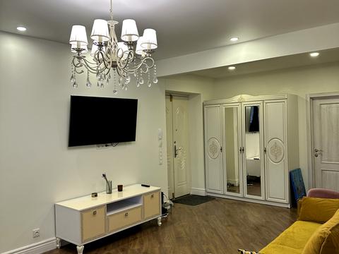 квартира за адресою Свободи просп., 49