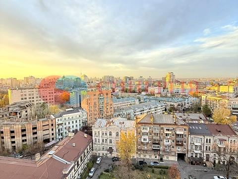 квартира за адресою Бульварно-Кудрявська вул. (Воровського), 17