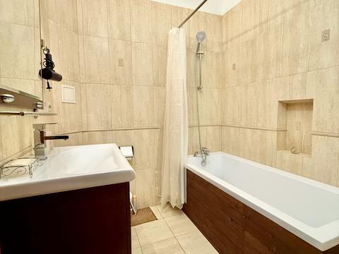 квартира за адресою Симона Петлюри вул. (Комінтерну), 6