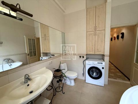 квартира за адресою Саксаганського вул., 30