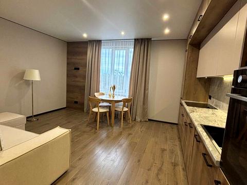 квартира за адресою Виговського вул. (Суворова), 2-Д/4