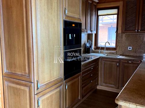 дом по адресу вул. Золочівська, 26