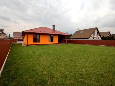 будинок за адресою Святкова вул.