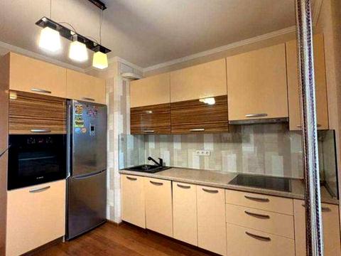 квартира за адресою Олени Пчілки вул., 4