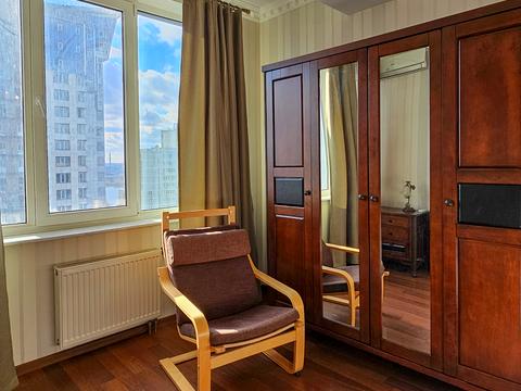 квартира по адресу Днепровская набережная ул., 1-А