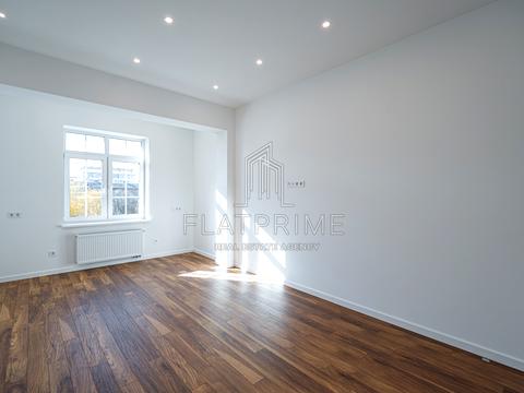 квартира за адресою Григорія Кочура вул. (Олександра Пироговського), 19/8