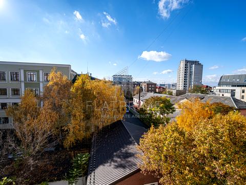 квартира за адресою Григорія Кочура вул. (Олександра Пироговського), 19/8