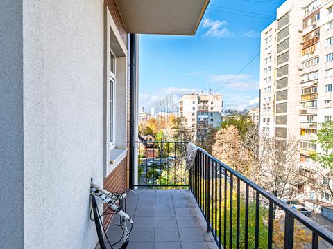 квартира за адресою Григорія Кочура вул. (Олександра Пироговського), 19/8