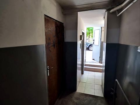 комерційна за адресою Рейтарська вул., 26