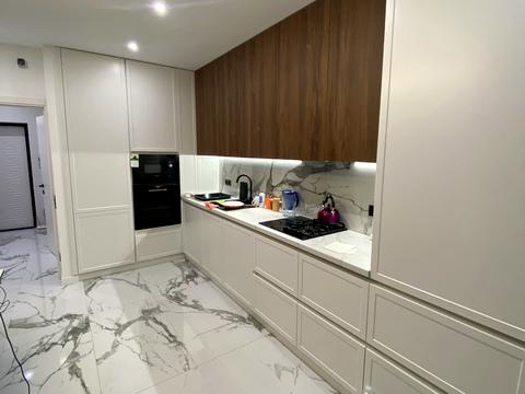 квартира за адресою Івана Величковського вул., 9