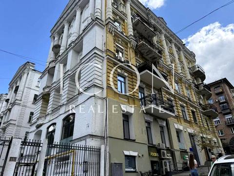 квартира по адресу Лютеранская ул., 7/10