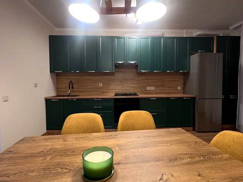 квартира за адресою Героїв Небесної Сотні просп., 16/10