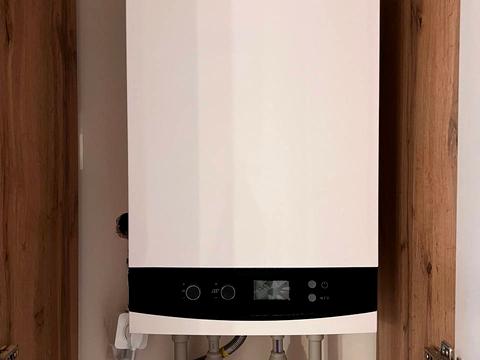 квартира за адресою Героїв Небесної Сотні просп., 16/10