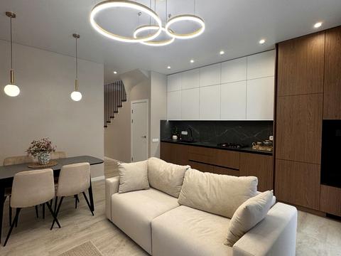 будинок за адресою Богдана Хмельницького вул.