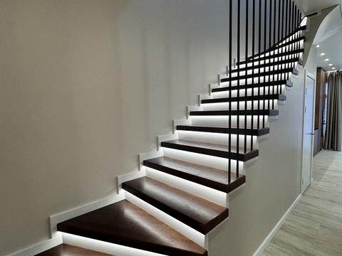 будинок за адресою Богдана Хмельницького вул.