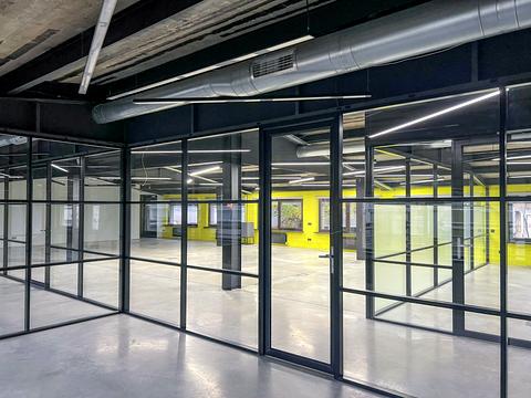 комерційна за адресою Велика Васильківська вул. (Червоноармійська), 55б