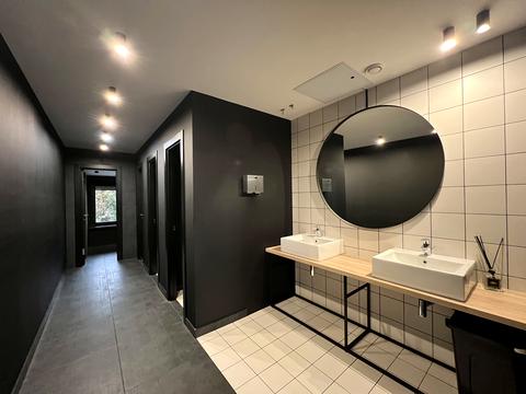 комерційна за адресою Велика Васильківська вул. (Червоноармійська), 55б