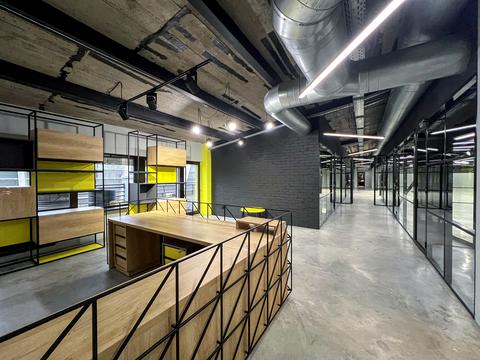 комерційна за адресою Велика Васильківська вул. (Червоноармійська), 55б