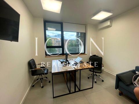 коммерческая по адресу Calle Dilova ул. (Димитрова), 1/2