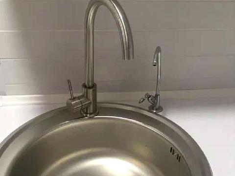 квартира за адресою Михайла Максимовича вул. (Онуфрія Трутенка), 26