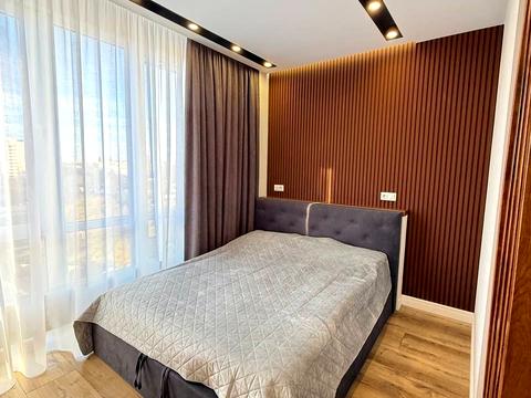 квартира за адресою Георгія Липського вул. (Толбухіна), 135-В