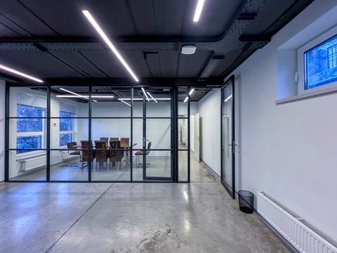 комерційна за адресою Велика Васильківська вул. (Червоноармійська), 55б