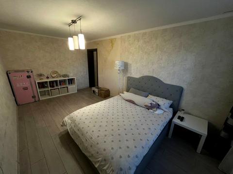 квартира за адресою Дніпро, В'ячеслава Чорновола вул. (Юрія Савченка), 97-Б