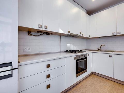 квартира за адресою Володимира Великого вул. (Артема), 22б