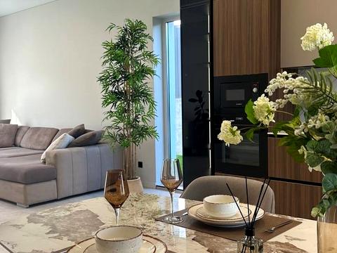 будинок за адресою Вишнева вул.