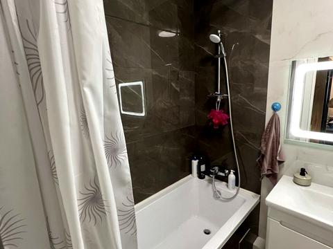 квартира за адресою Перлинна вул., 8