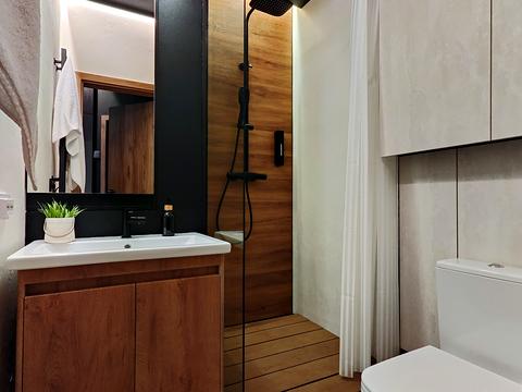 квартира за адресою Ревуцького вул., 40-В
