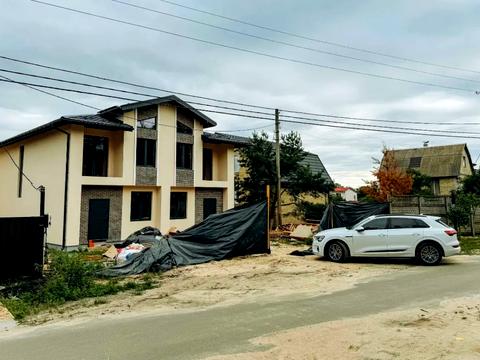 будинок за адресою Поезії вул. (Грибоєдова)