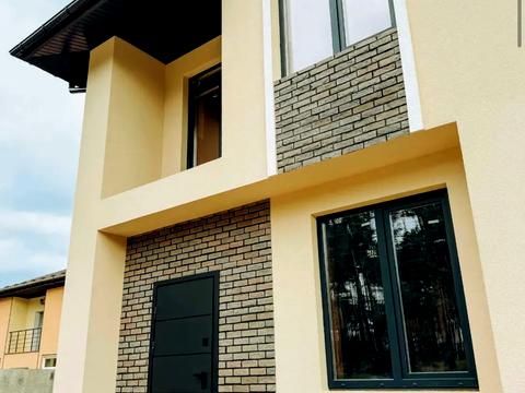 будинок за адресою Поезії вул. (Грибоєдова)