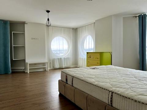 квартира за адресою Білогірська вул., 18