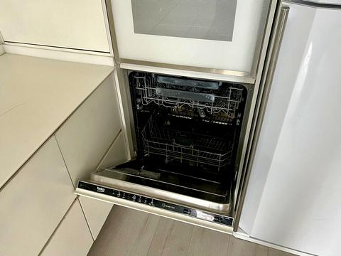 квартира за адресою Білогірська вул., 18