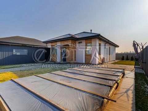 будинок за адресою Світанкова, 4