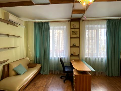 квартира за адресою Микільсько-Слобідська вул., 4-В