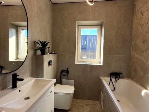 дом по адресу Багата