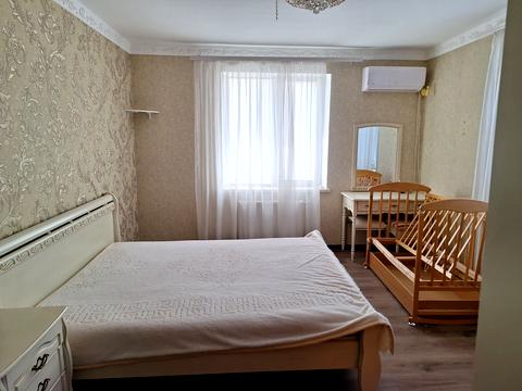 будинок за адресою Озерна вул., 1