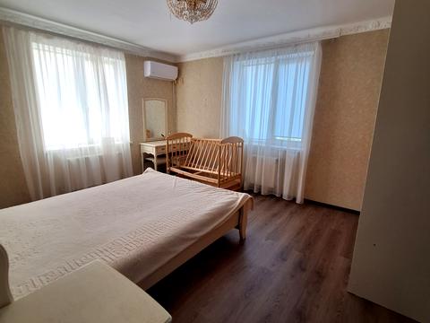 будинок за адресою Озерна вул., 1