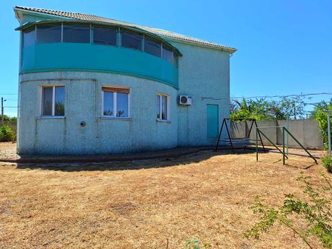 будинок за адресою Озерна вул., 1