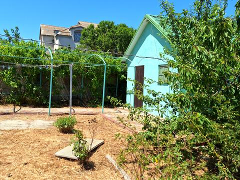 будинок за адресою Озерна вул., 1