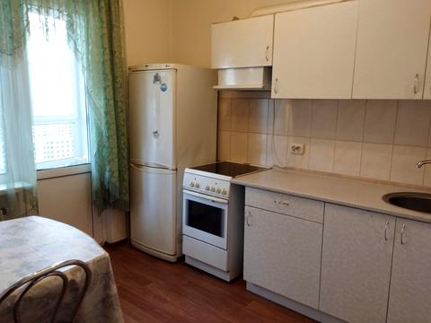 квартира за адресою Софії Русової вул., 7