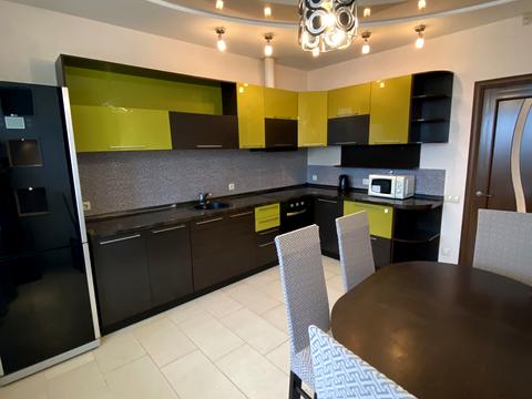 квартира по адресу Олены Пчилки ул., 2